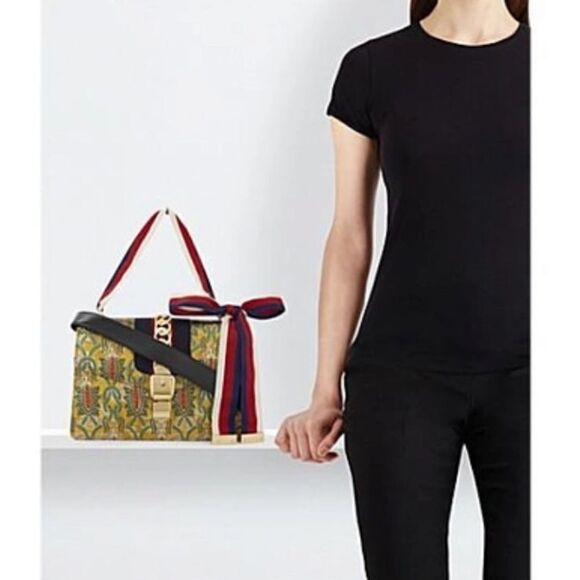 Gucci
Sylvie Brocade Small Shoulder Bag - Picture 12 of 12